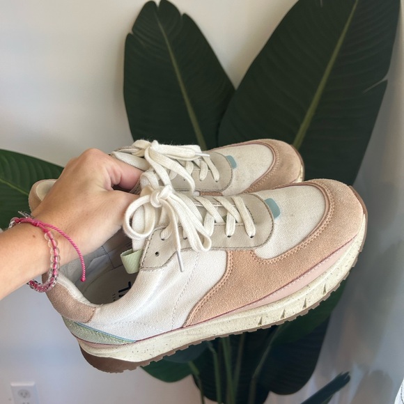 Madewell Shoes - Madewell White and Pink Sneakers
